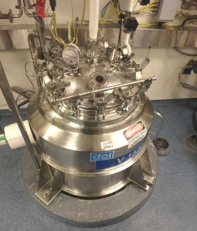 used 132 Gallon (500 Liter) DCI Sanitary Stainless Steel Reactor with bottom mounted mixer. 316L Stainless Steel. Internal Rated 50/Vacuum PSI @ 400 Deg.F. Jacket rated 140 PSI @ 400 Deg.F.  Lug mounted.  S/N 93PH47081B.  Last used in Pharmaceutical Application. 